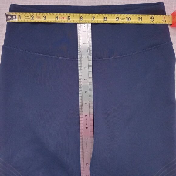 Aurum Amore Cropped Leggings Women's Navy Blue Designed in Canada Size Medium - Picture 5 of 6